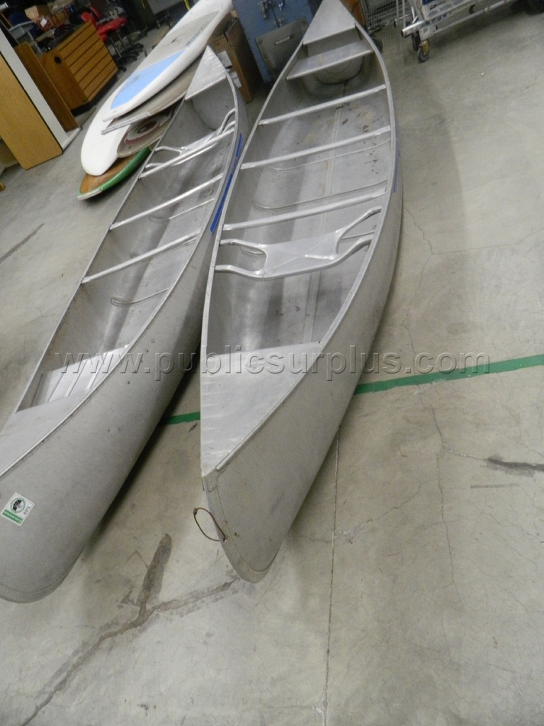 LOT OF 2 1980's GRUMMAN CANOES - photo 3