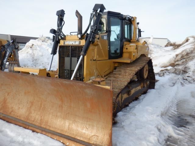 2013 Caterpillar D6T Crawler Tractor(E1309)(Located near Youngstown, AB) - photo 1