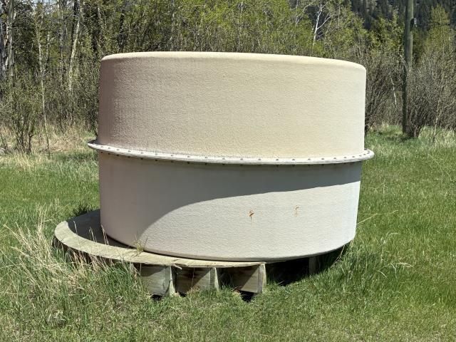 1850 Gallon Tank (Located at the GAP fire base) - photo 1