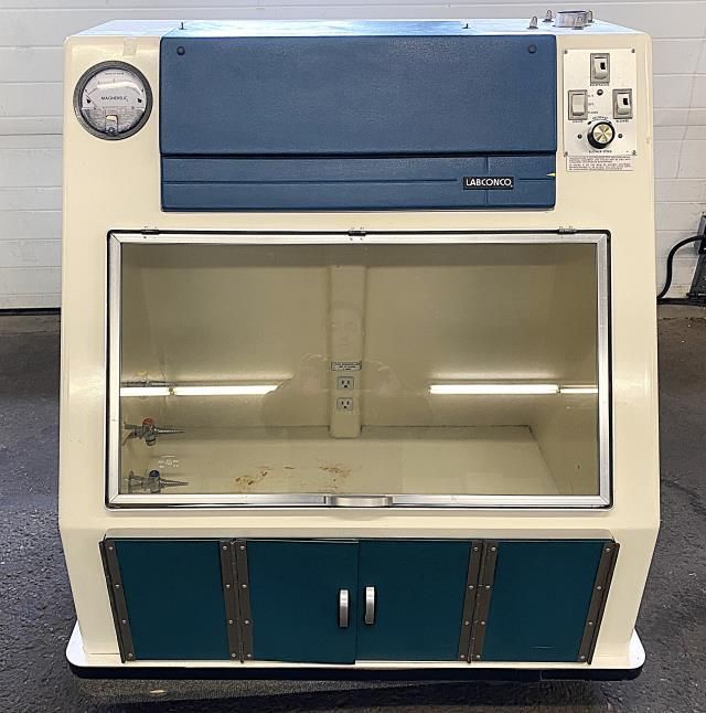 Fume Hood - photo 1