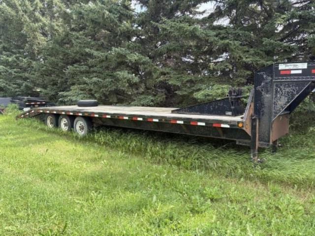 Load Max Trailer (Located in Lacombe County) - photo 1