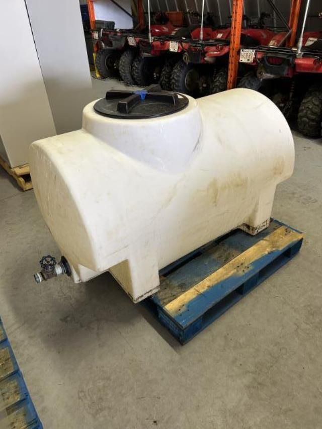 Lot of 4 - 250 gallon water tanks (Located in Lac La Biche)