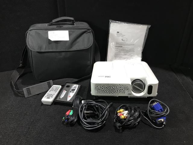3M LCD Projector (D)