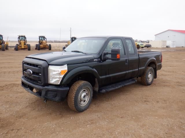 2012 Ford F250 SD(T1205)(Located near Youngstown, AB) - photo 1