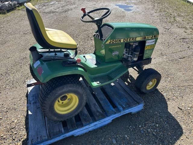 John Deere Lawn & Garden Tractor ( Located in Peace River)