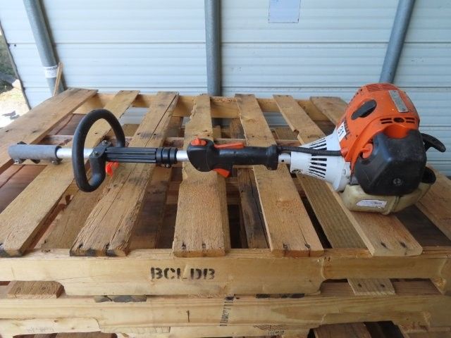 STIHL KM 130 R KombiMotor Power Head Only (V) (A) - photo 1