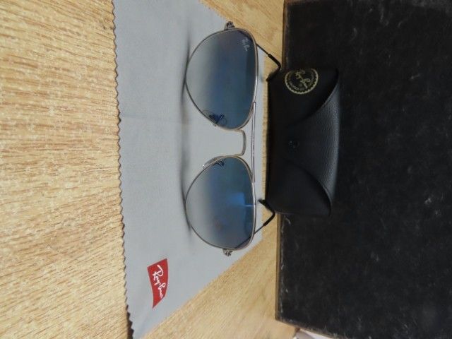 Rayban Large Metal Aviator Sunglasses(S) - photo 1