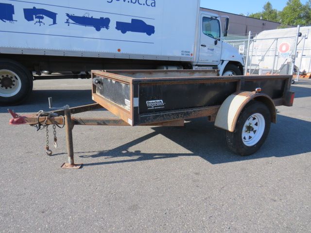 2004 Danchuk Trailer Vin: 2D9US11404P099166 (S)