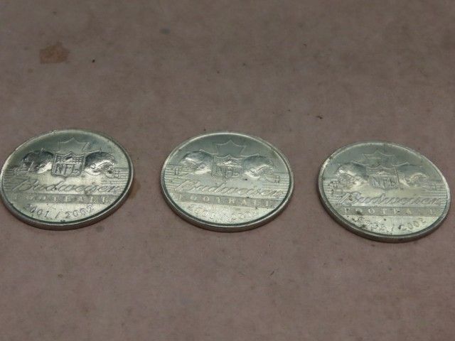 Budweiser 2001-2002 Super Bowl Tokens-Lot of 3(S)