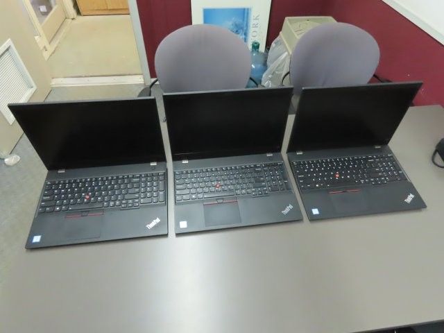 Lot Of 3 Lenovo Thinkpad T580 Laptops (P)