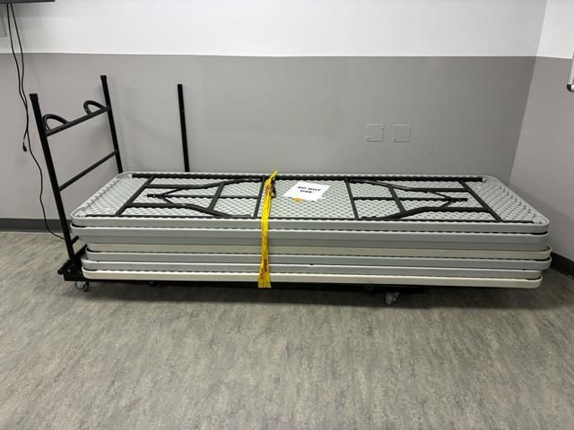 Folding Tables with Table Dolly - Lot of 7 (Off) - photo 1