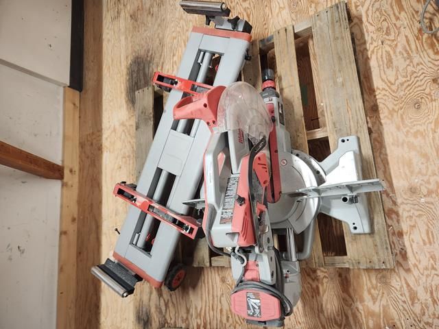 Milwaukee 12� Sliding Compound Miter Saw (Off)