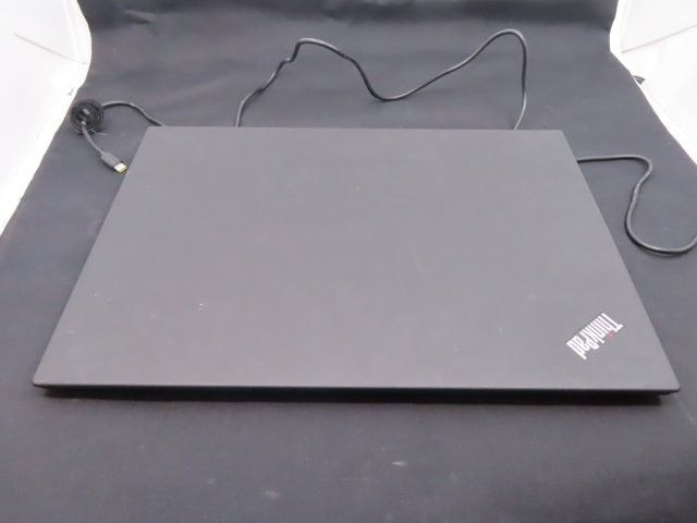 Lenovo ThinkPad T15 Gen 2 Laptop (No Hard Drive) (V)