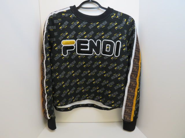 Monogram Crew Neck Sweatshirt (S)