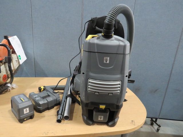 Karcher Vacuum (S)