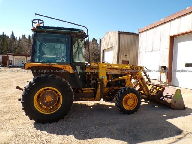 1988 John Deere 2755 Tractor