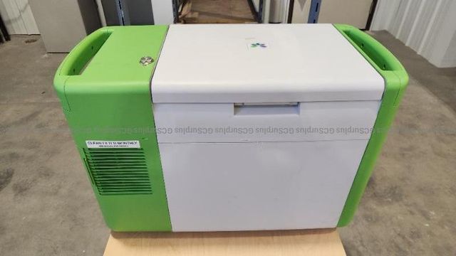 Stirling Portable Ultracold Freezer — photo 1