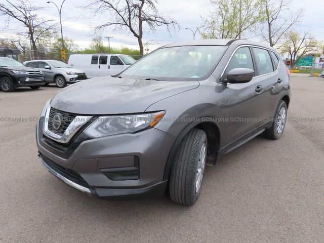 2018 Nissan Rogue — photo 1