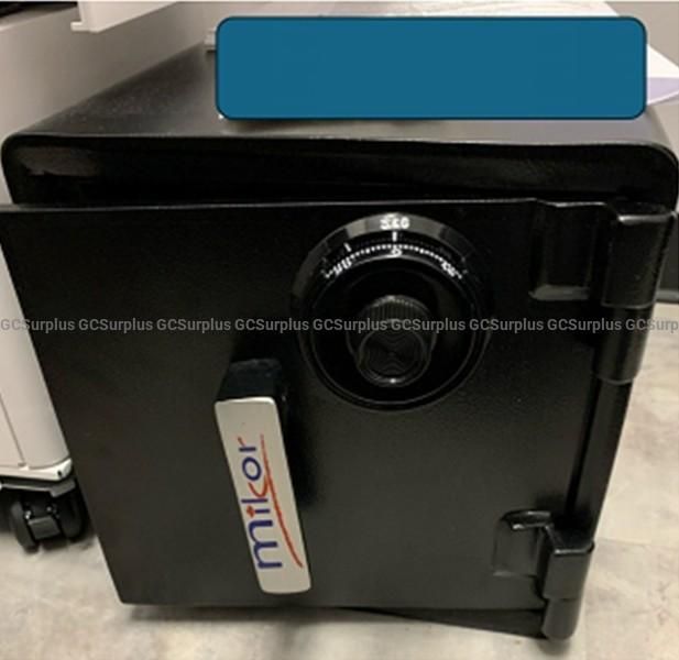 Heavy-Duty Security Safe