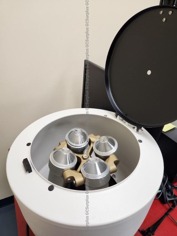 Benchtop Centrifuge