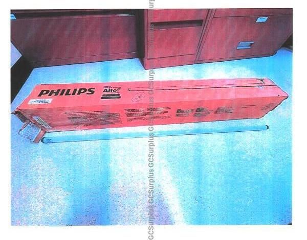 Lot of Fluorescent Tubes - photo 1