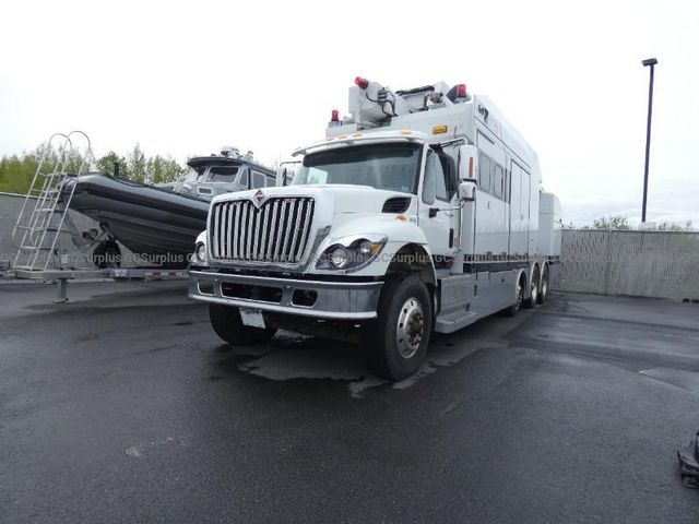 2010 International 7400 SBA 6x4 Vehicle