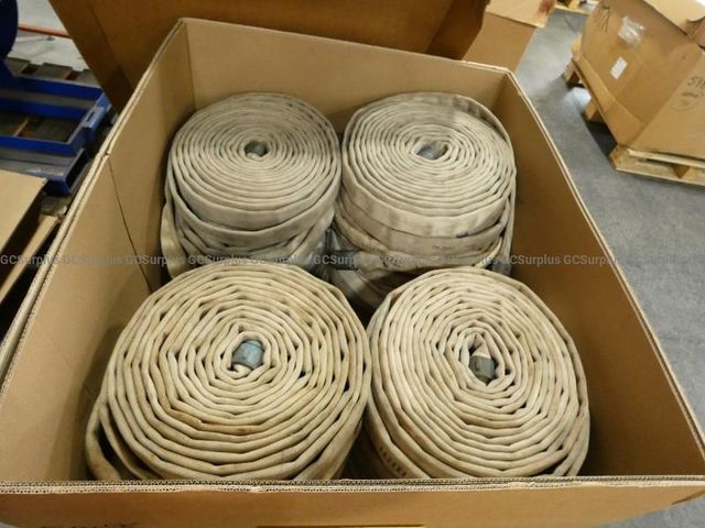 28 Fire Hoses