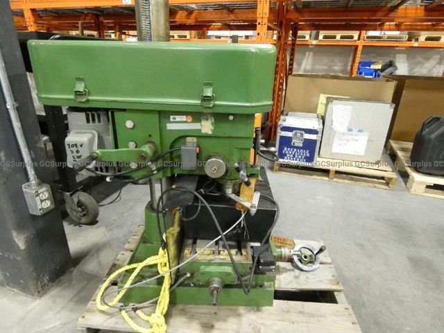 Shur Lift Drilling and Milling Machine