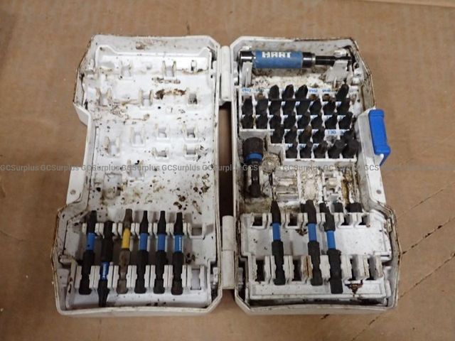 Hart Cordless Drill and Drill Bits