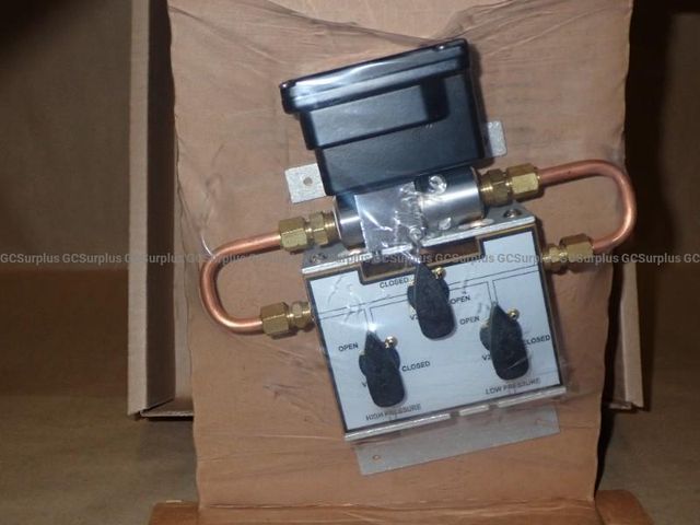 Johnson Controls Differential Pressure Transducer