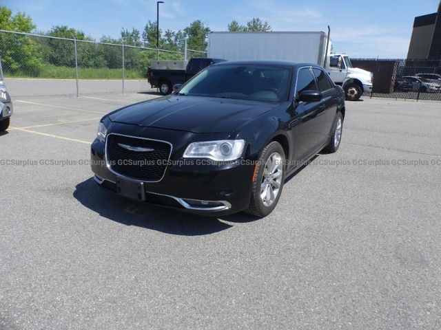 2016 Chrysler 300