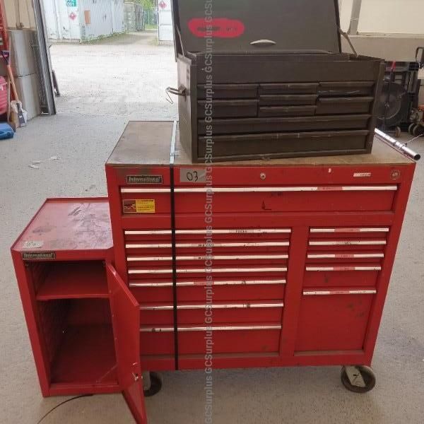 International Tool Chests and Others - photo 1