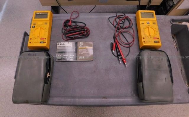 Fluke 25 Multimeters