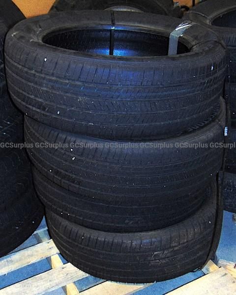 Set of 4 Bridgestone Ecopia H/C 422 Plus Tires - photo 1