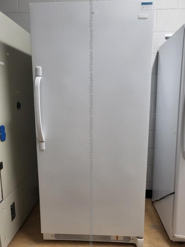 17.7 ft³ Refrigerator - photo 1