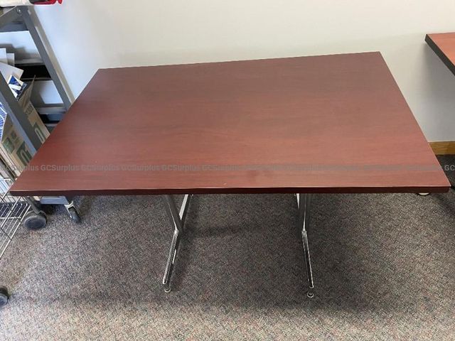 Office Tables - photo 1
