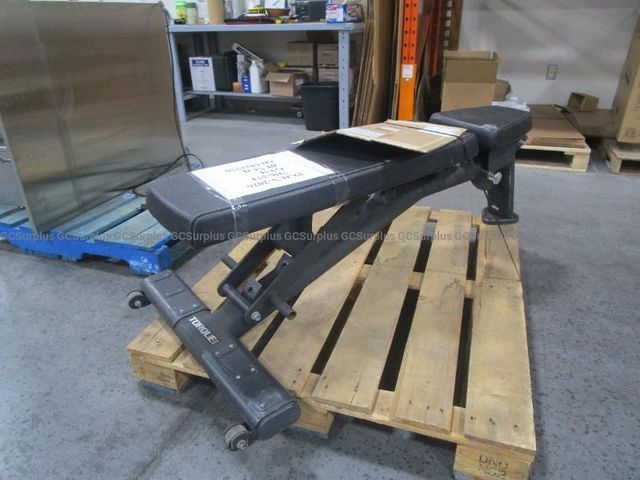 Gym Bench - photo 1