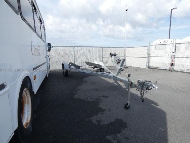 2009 EZ-Loader Boat Trailer - photo 1