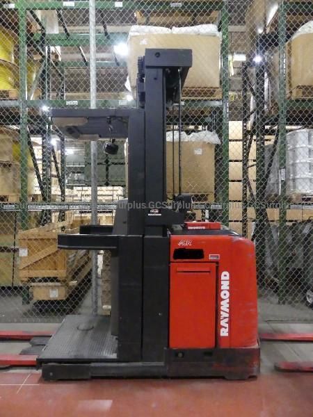 2007 Raymond 540-OPC30TT Narrow-Aisle Order Picker - photo 1