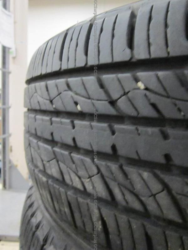 Set of 4 Kumho Crugen 235/60R18 Tires