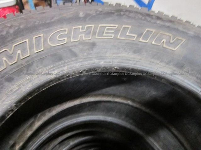 Set of 4 Michelin LTX 265/70R17 Tires