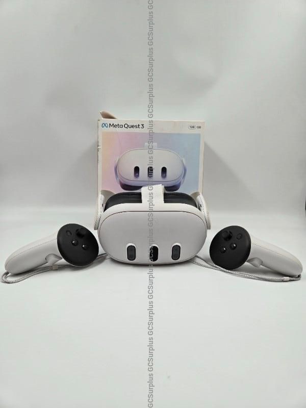 Meta Quest 3 128 GB VR Headset