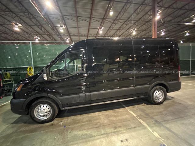 2025 Ford Transit 350 - Medium Roof