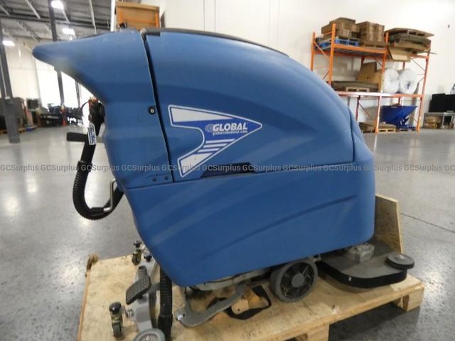 Global Floor Scrubber