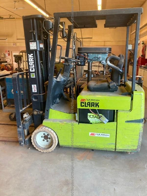 Clarke Forklift