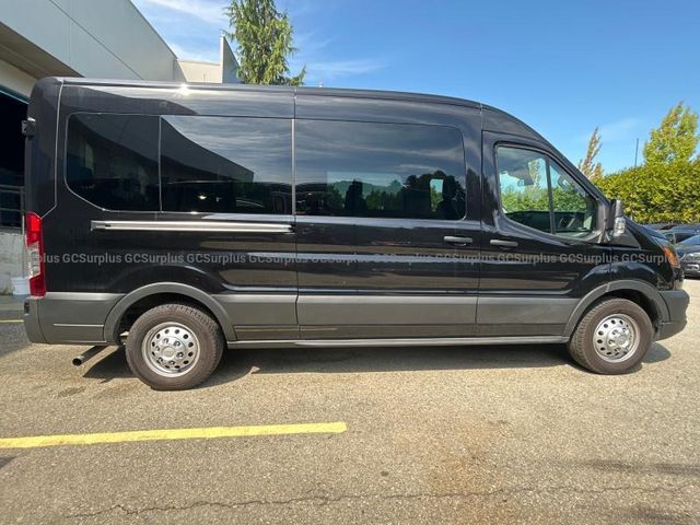 2025 Ford Transit 350 - Medium Roof