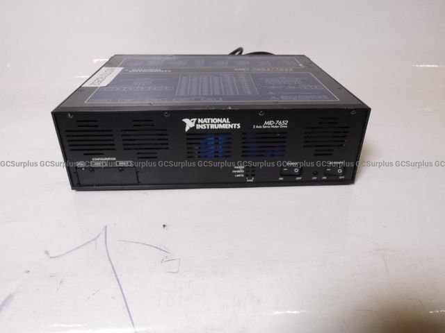 National Instruments MID-7652 2-Axis Servo Motor Drive