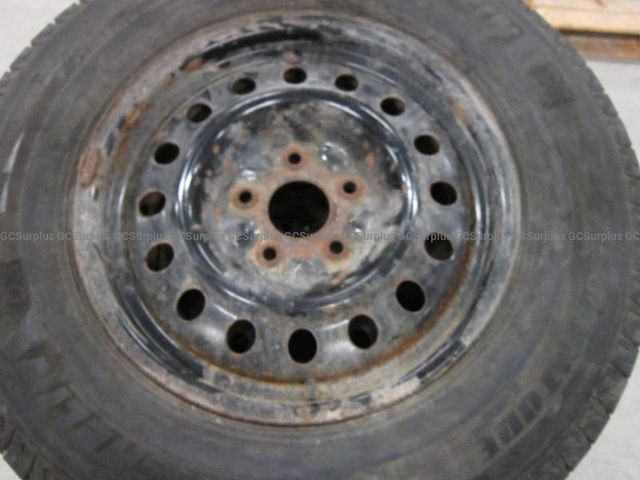 Set of 4 Michelin Latitude 245/70R17 Tires on Steel Rims