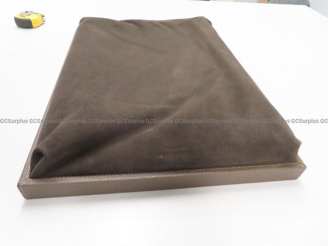 Giobagnara Special Calf Skin Teddy Bed Tray (damaged box)