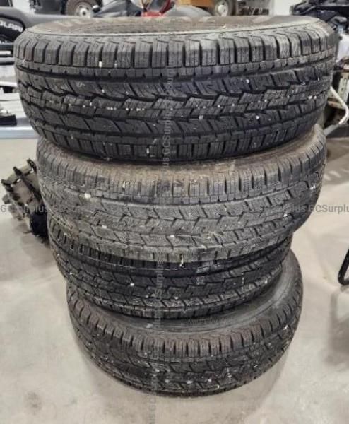 Set of General Grabber HTS Tires